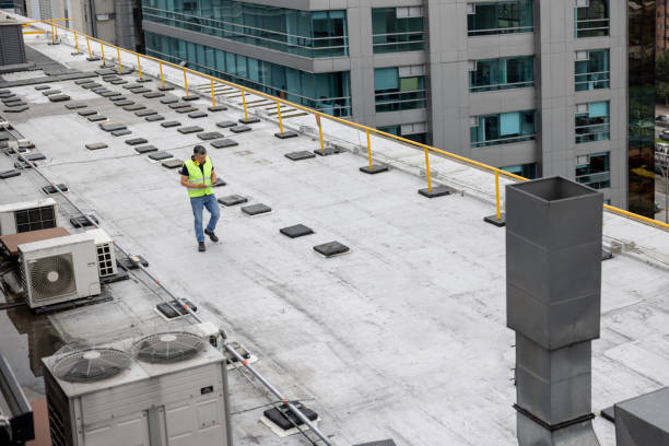 Best Commercial Roofing Services  in Holyoke, MA